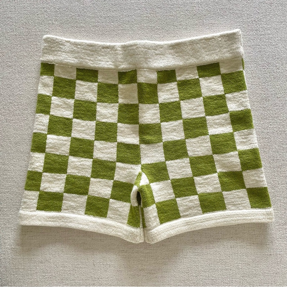 Belle the Label Wasabi Checkered Knit Shorts Size S